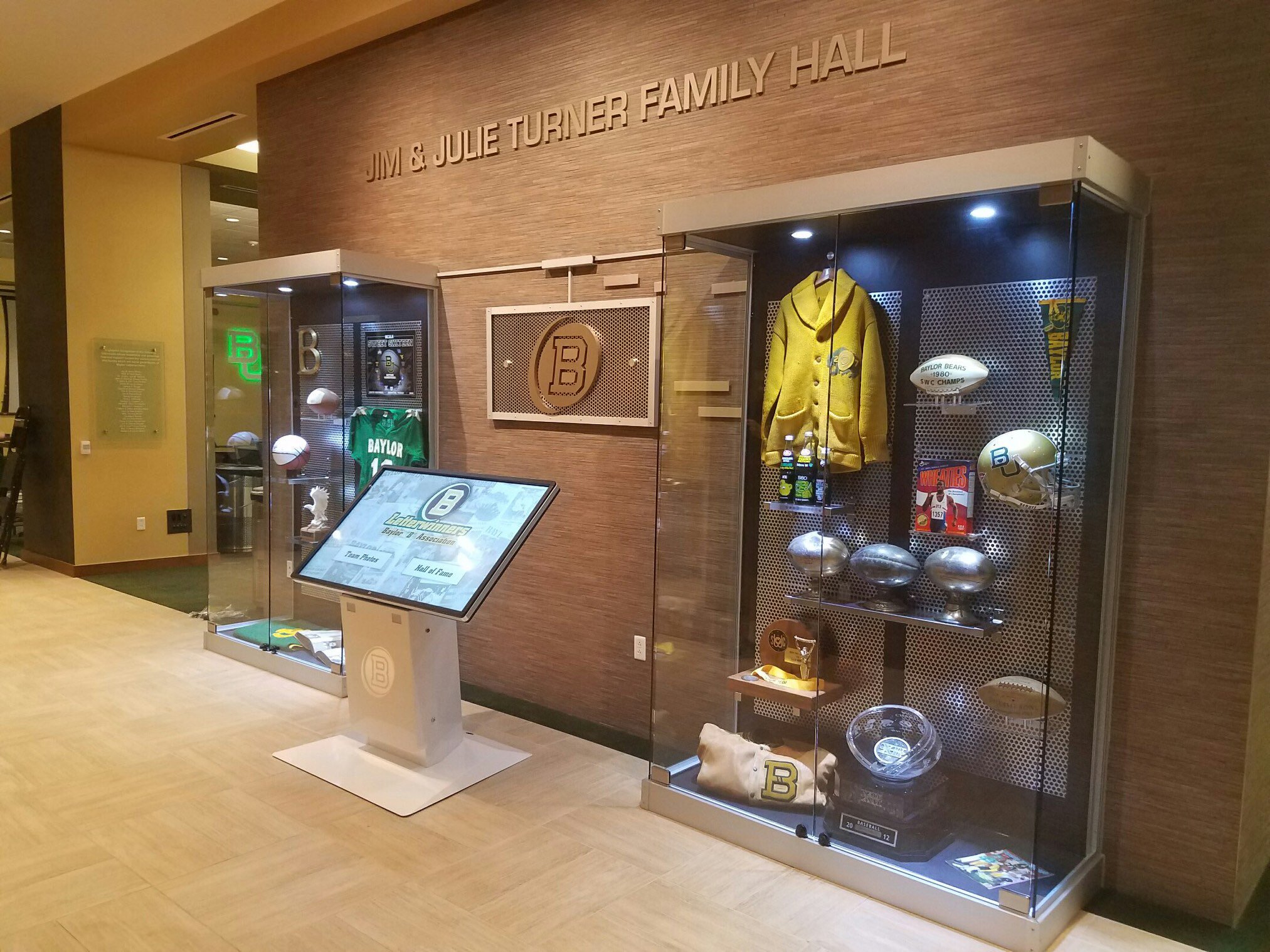 Baylor 55in Milan