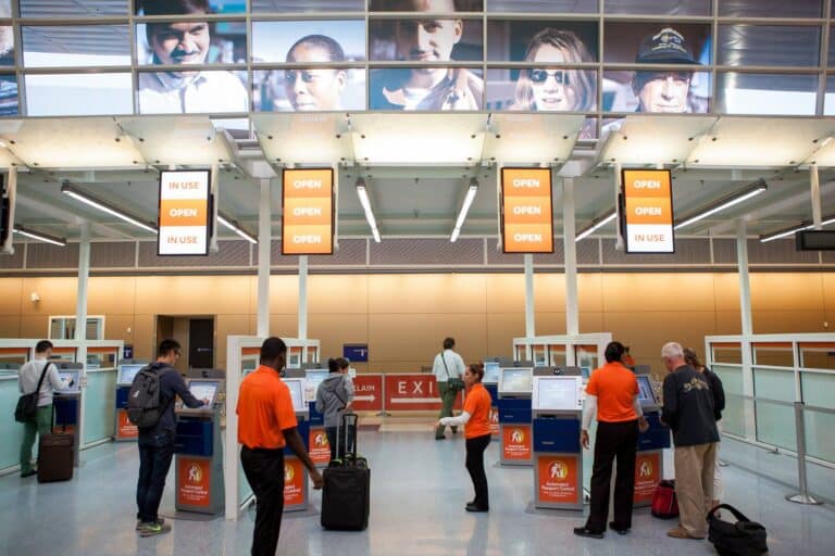 Automated Passport Control Kiosks at DFW