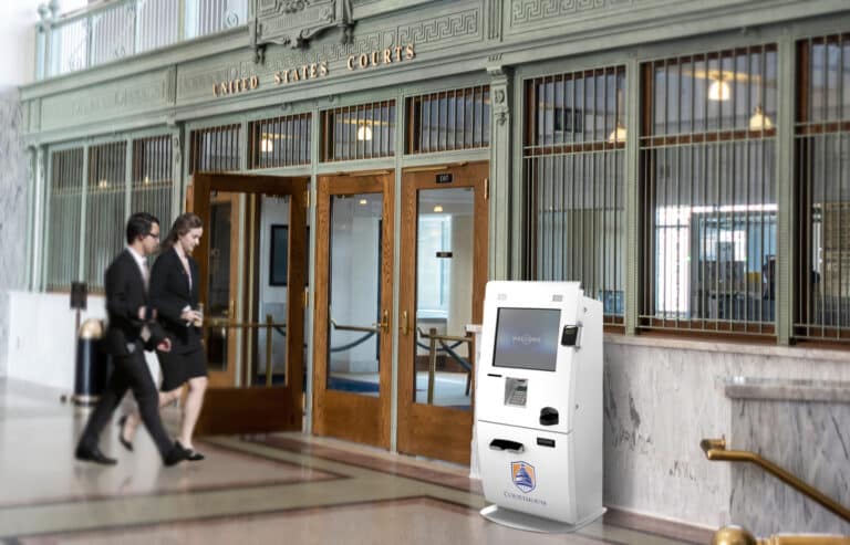 Olea Kiosk in front of Franklin Courthouse